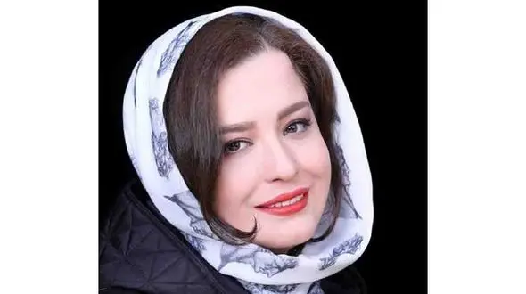 شغل دوم مهراوه شریفی نیا لو رفت + عکس با ماشین میلیاردی