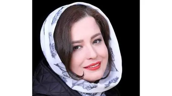 شغل دوم مهراوه شریفی نیا لو رفت + عکس با ماشین میلیاردی