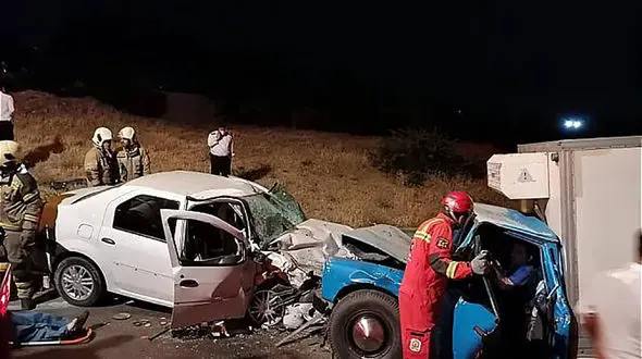 معجزه زنده ماندن 2 زن تهرانی در شاخ به شاخ خودروها+ عکس ها