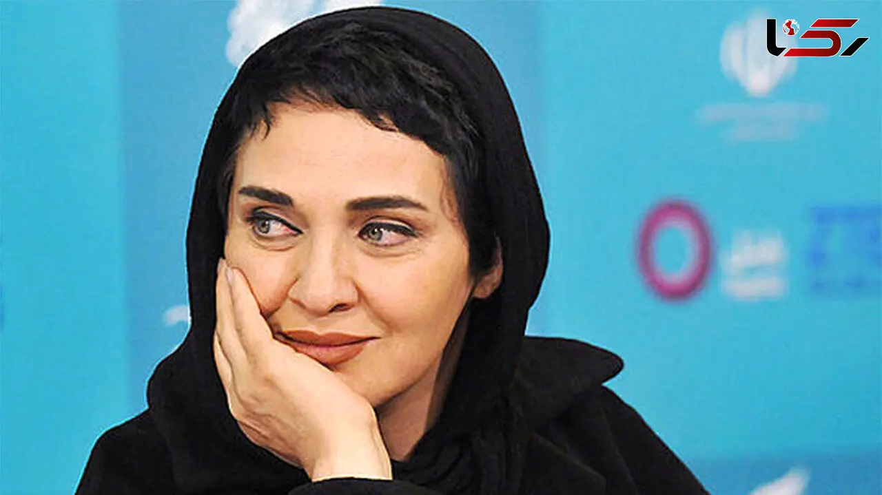 فیلم/ آواز احساسی رویا نونهالی همه را مات و مبهوت کرد / اجرای محلی او در یک تئاتر قدیمی پربازدید شد