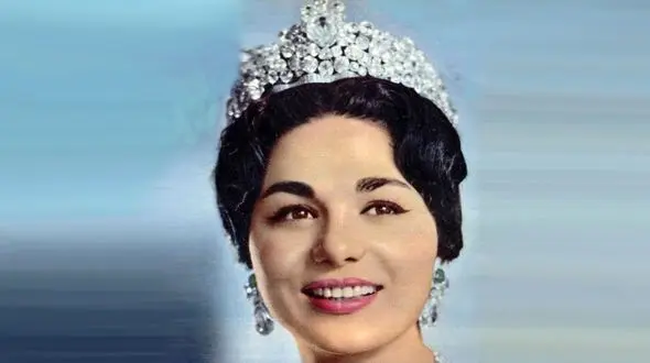 جواهرات فرح دیبا آخرین ملکه ایران در روز عروسی‌اش / از حلقه ازدواج میلیاردی تا گردنبند ثریایی و تاج و ...