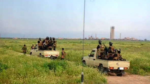 ناکامی داعش در ترور یک مسئول نظامی با عملیات انتحاری+ جزییات
