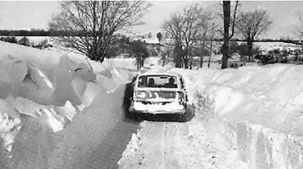 وحشتناک ترین برف و بوران ایران که در گینس ثبت شد+ فیلم و عکس