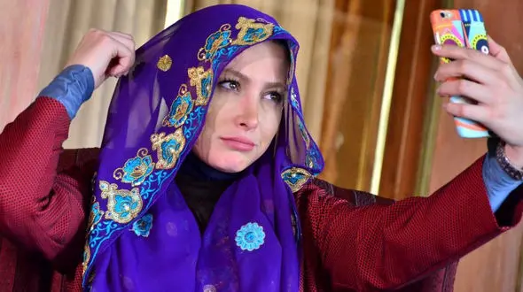 فریبا نادری خلوت عاشقانه خود را لو داد+عکس