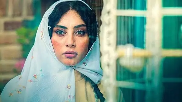گریم واستایل خاص ترلان پروانه در پشت صحنه سریال بامداد خمار
