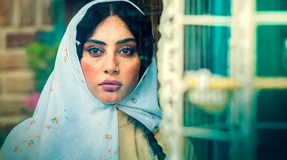 گریم واستایل خاص ترلان پروانه در پشت صحنه سریال بامداد خمار