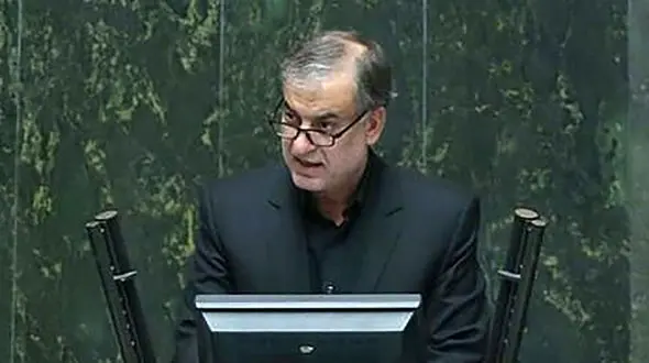 در جنگ قره باغ باید از ارمنستان حمایت می کردیم/ اعتراض نمایندگان آذری زبان به سخنان احمدی بیغش 