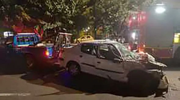 تصادف هولناک کامیون میکسر با پژو 206 در سئول 