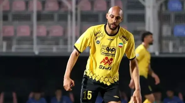 انزونزی با عذرخواهی کرد و برگشت