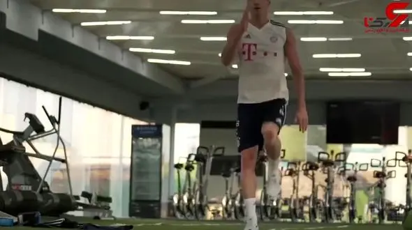 یک روز در باشگاه بدنسازی به همراه 2 ستاره بایرن مونیخ + فیلم