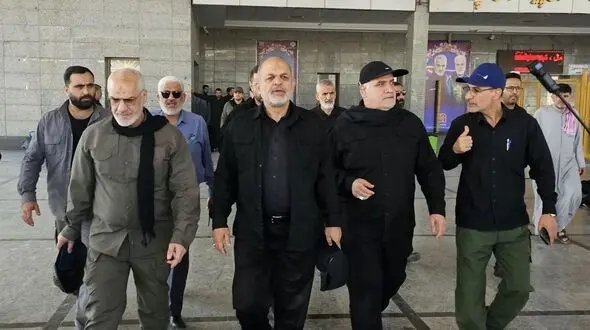 وزیر کشور: زائران در سریع ترین زمان ممکن وارد عراق می شوند