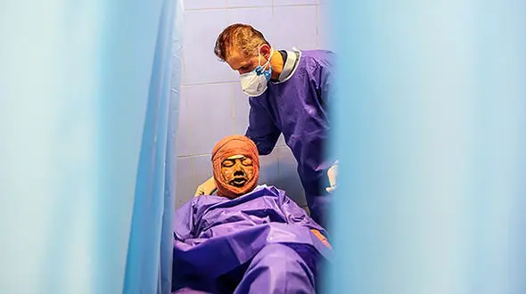 چهارشنبه سوری همچنان در تهران قربانی می گیرد / 16 سوخته و 4 تن کشته شدند