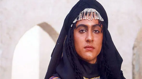 تغییر چهره قطام  سریال امام علی (ع) بعد 33 سال ! + بیوگرافی و عکس های دگرگونی ویشکا آسایش!در فرانسه