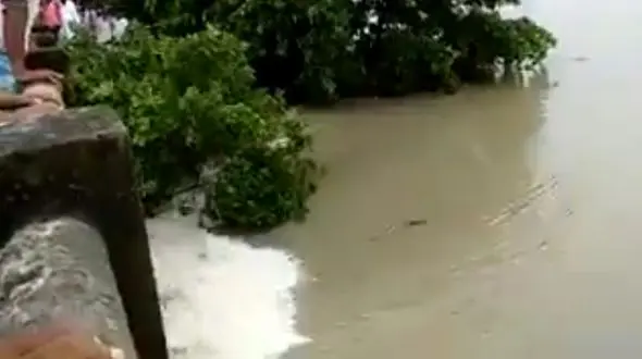 سیل یکی از شهرهای هند را نابود کرد + فیلم