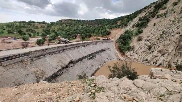 شوربختی، سد راه معشوره!/ ۱۹ سال از آغاز عملیات ساخت یک سد در لرستان گذشت