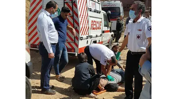 عکس صحنه زنده زنده دفن شدن 2 مرد در آبعلی