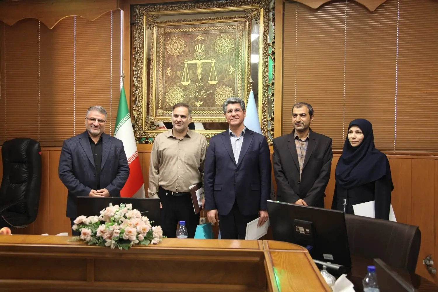 تأکید رییس سازمان بر رعایت حرمت مراجعین