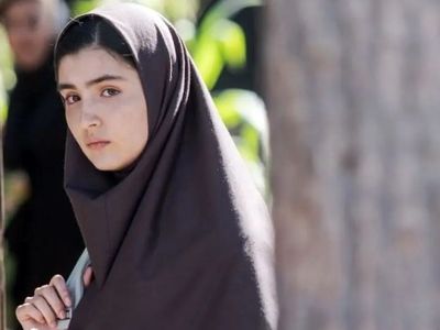 تصاویر جذاب زهرا مددی در نقش شکوفه سریال وحشی خارج از سریال / خانم بازیگر 24 ساله شاداب و ترندی ظاهر شد!