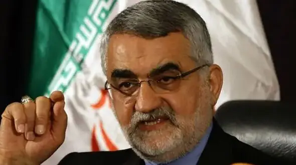 بروجردی: به هیچ‌وجه حاضر نیستیم از نظرات آمریکایی‌ها تمکین کنیم / دستاورد تنگه هرمز را از دست نمی‌دهیم
