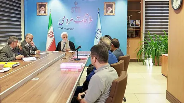 کلاهبرداری ۷۵ میلیون دلاری برای دریافت ۱۶ فروند هواپیما / فرد ی که ازداخل زندان از مردم کلاهبرداری می کند!