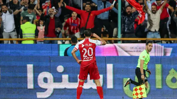 اولین واکنش شهاب زاهدی بعد از هت تریک مقابل پیکان + عکس