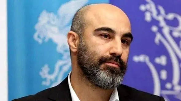 حضور محسن تنابنده در گلزار شهدای بهشت زهرا