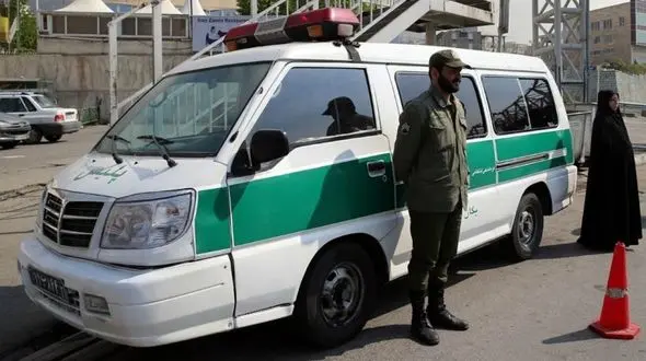 ورود گشت ارشاد برای نظارت بر ماسک زدن شهروندان /عزاداری امام حسین مستحب ولی سلامتی مردم واجب است