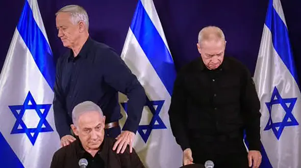 نتانیاهو در کابینه و در جنگ غزه در تنگنا قرار گرفته است / ایستادگی نیروهای مقاومت کابینه جنگ اسرائیل را بهم ریخت