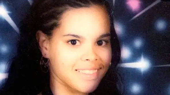 شوهر بی رحم همسرش را مقابل چشمان سه کودکش به طرز فجیعی کشت + عکس