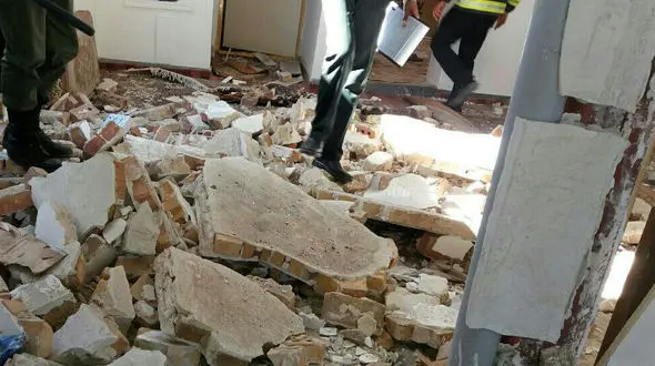 ویرانی یک خانه با انفجار  گاز در امیرآباد + عکس 