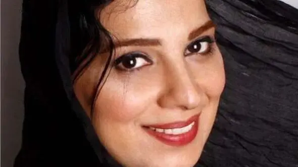 چهره بدون آرایش روشنک عجمیان