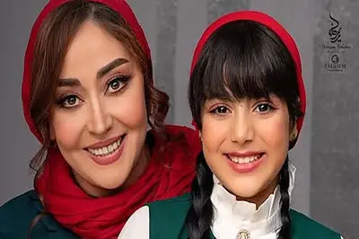 فیلم /  آرزو افشار بازیگر  آوای باران: من بچه سرراهی ام / مامانم از فقیری منو توی حرم رها کرد .../ حتی بهم شیر نداده .../ حسرت ازدواج و لباس عروس دارم ...اما خودم مادر شدم بدون ازدواج ...