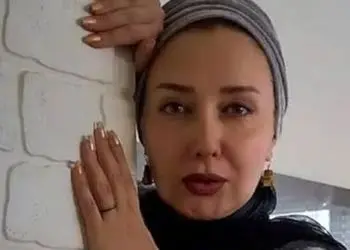 عکس ها / رونمایی از جشن تولد کتایون ریاحی در محاصره ستارههای پدرسالار / تصویری دیده نشده از پشت صحنه سریال محبوب و چهره جوان بازیگران در اوج شهرت!