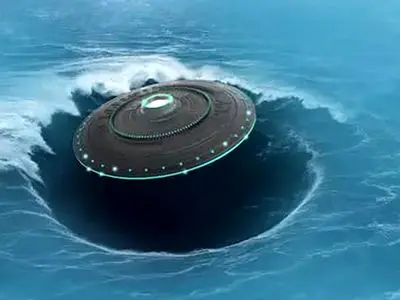 فیلم / تایید وجود اشیاء اسرارآمیز زیر آب اقیانوس ها با سرعت 380 کیلومتر / با این سرعت سطح آب تکان نمی خورد  / ساخت بشر نیست و ...