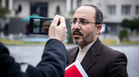 رشد اقتصادی افزایش یافته است / تغییر در تیم اقتصادی دولت کذب است