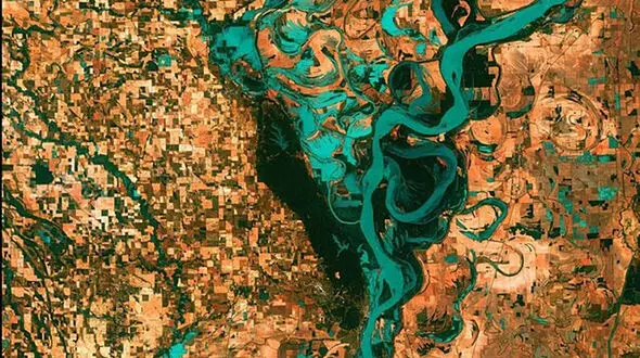 هنر این تصاویر ماهواره‌ای شما را شگفت زده می کند