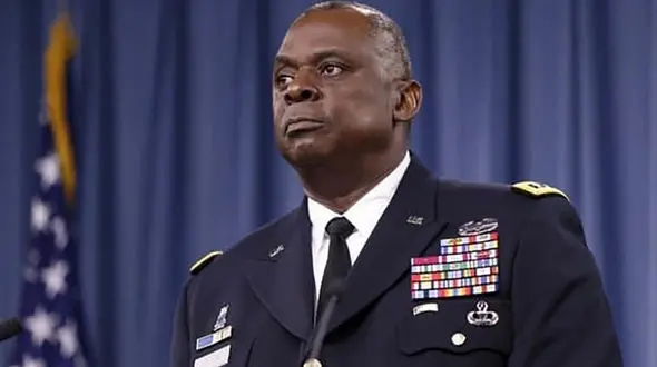 معترضان به جنگ غزه سخنرانی وزیر دفاع آمریکا را قطع کردند