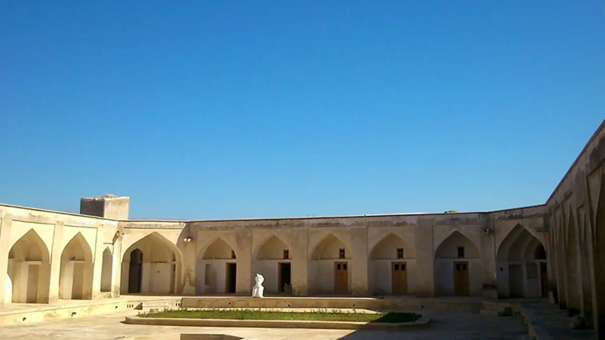 بلاد شاپور؛ شهر هفت گنبد در دل زاگرس