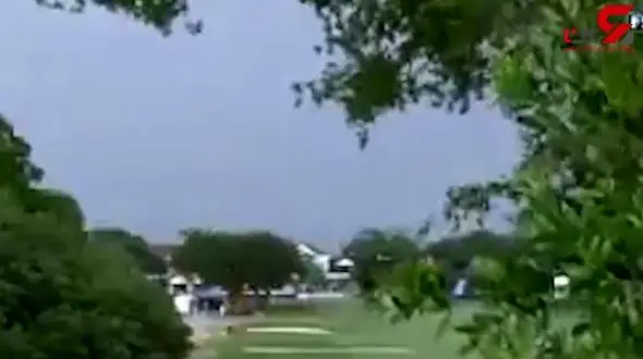 حادثه‌ای که زنان گلف‌ باز از آن جان سالم بدر بردند! +فیلم 