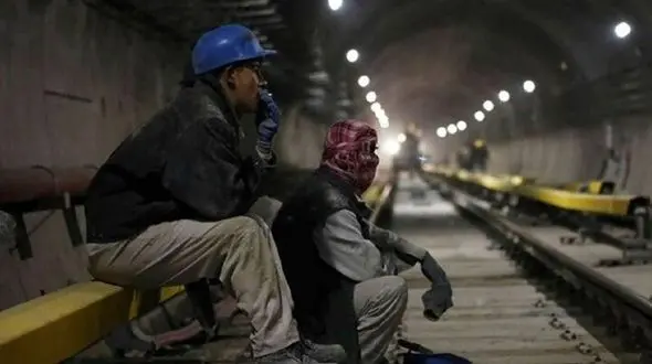 5 پیشنهاد یک فوق دکتری اقتصاد به رئیسی، برای کاهش شکاف بین هزینه و دستمزد اقشار کم درآمد