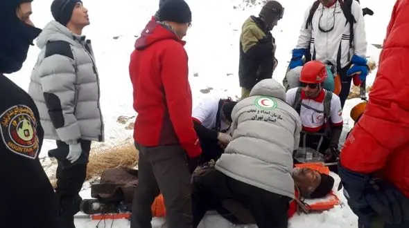 فیلم / گزارش خبرنگاران اعزامی رکنا به محل سقوط بهمن در توچال + جزییات