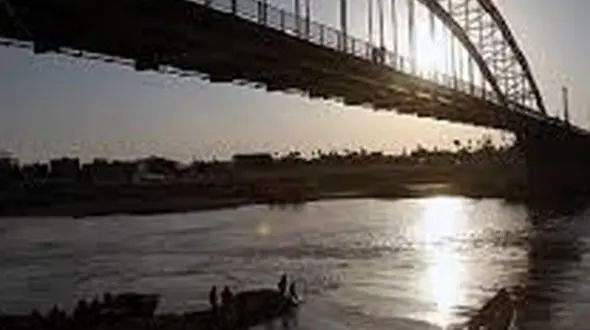 اقدام به خودکشی زن جوان در رودخانه کارون 