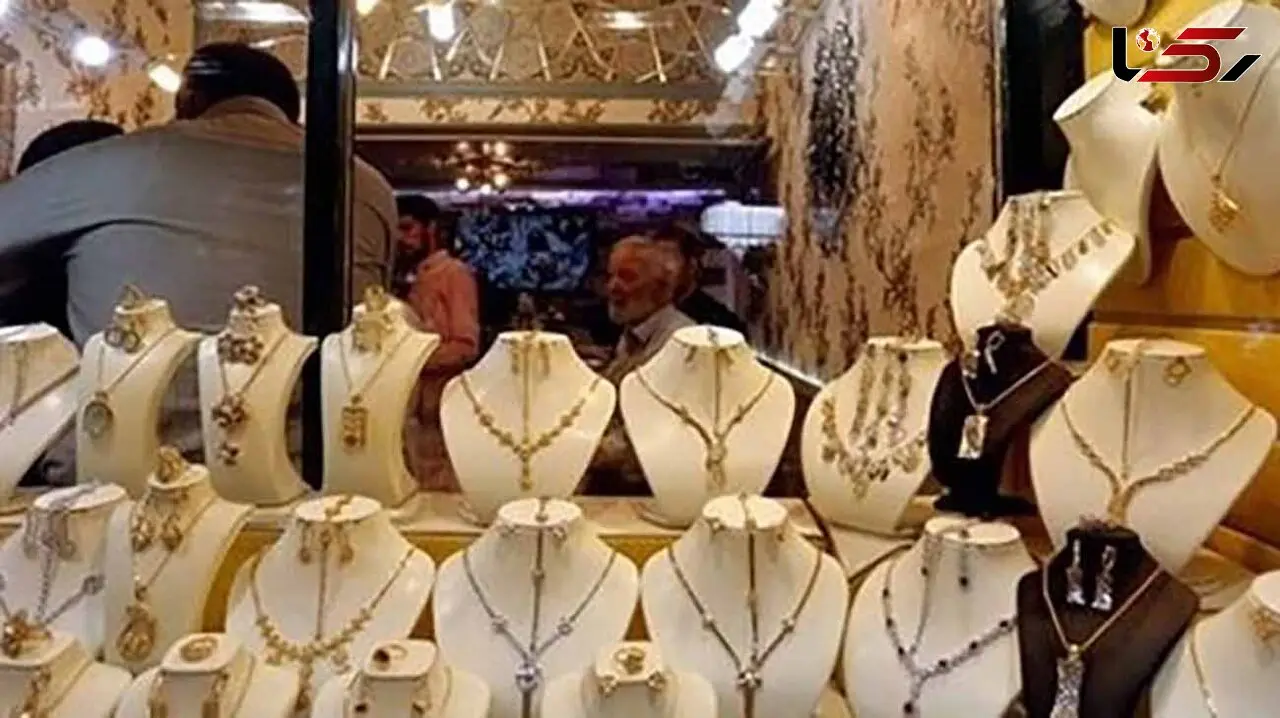 فیلم صحنه سرقت مسلحانه طلافروشی از پاساژ ولیعصر  / امروز رخ داد 
