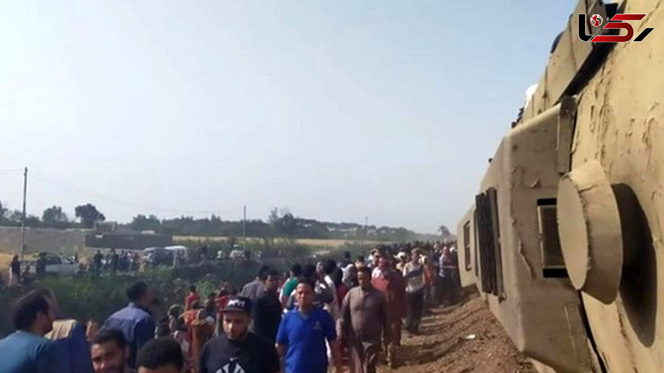 اولین عکس از واژگونی مرگبار قطار در مصر 