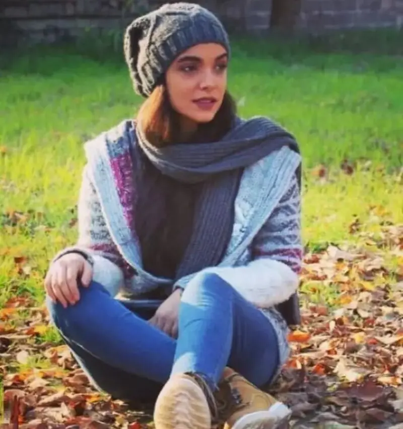 سارا باقری