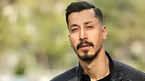 معرفی 5 سلبریتی مشهور ایرانی که از فقر به ثروت رسیده اند+عکس/ از تراشکاری مهران مدیری تا زندگی موتورخانه ای میلاد کی مرام