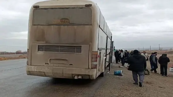 آتش سوزی هولناک در اتوبوس مسافربری کرمان به اصفهان + وضعیت مسافران