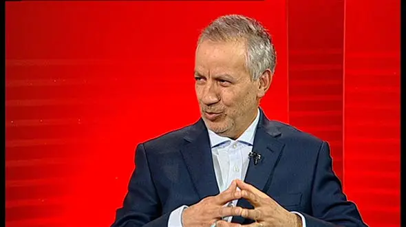 کنایه توییتری عطاءالله مهاجرانی به دلقک‌های اپوزیسیون / از نیویورک برای ایران نسخه کرونایی می‌پیچید؟