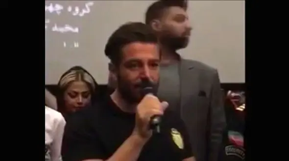 حرف های محمدرضا گلزار در اکران مردمی فیلم مادر قلب اتمی+ فیلم