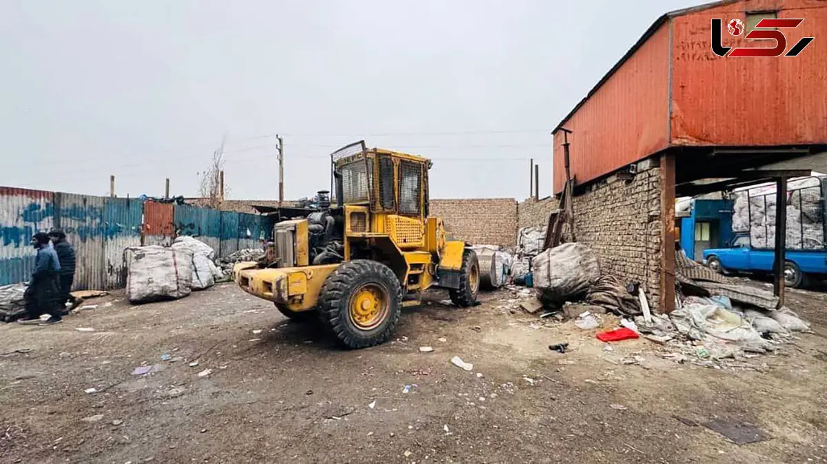 جمع‌آوری ۱۸۰۰ کیلوگرم پسماند خشک از مراکز غیرمجاز در محدوده ناحیه ۳
